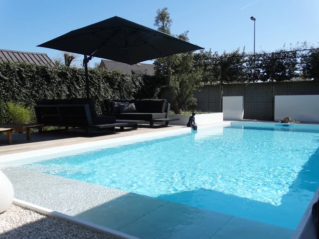 Bio-Pool